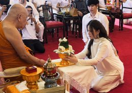อิ่มบุญสุขใจ! "ติ๊ก กัญญารัตน์" นำทัพนักแสดง "NorthStar Entertainment" ทำบุญเนื่องในวันคล้ายวันเกิด ท่ามกลางบรรยากาศสุดอบอุ่น