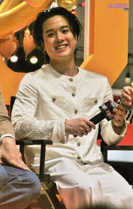 Netflix เปิดตัวซีรีส์ "สาธุ ๒" จัดใหญ่ "สาธุแฟร์" เชิญชวนเหล่ากัลยาณมิจ ร่วมเมกะโปรเจ็กต์ฟอกบุญครั้งใหม่ที่เดิมพันด้วยชีวิต พร้อมสั่นสะเทือนวงการศรัทธาและเครือข่ายอำนาจท้องถิ่นแล้ว 4 ธันวาคมนี้ที่ Netflix เท่านั้น!