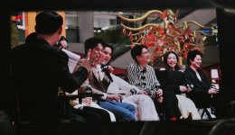 Netflix เปิดตัวซีรีส์ "สาธุ ๒" จัดใหญ่ "สาธุแฟร์" เชิญชวนเหล่ากัลยาณมิจ ร่วมเมกะโปรเจ็กต์ฟอกบุญครั้งใหม่ที่เดิมพันด้วยชีวิต พร้อมสั่นสะเทือนวงการศรัทธาและเครือข่ายอำนาจท้องถิ่นแล้ว 4 ธันวาคมนี้ที่ Netflix เท่านั้น!