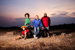 F.HERO เดินหน้าสานต่อเส้นทางเพลงอินดี้อีสาน-แร็ป ดึง 'ดิด คิตตี้' ร่วมงาน ปล่อยเพลงเศร้า "สิถิ่มกันแล้วบ่" ถ่ายทอดความเจ็บของคนกำลังจะถูกทิ้ง