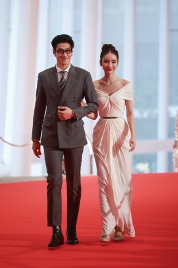 สีสันพรมแดง สุพรรณหงส์ครั้งที่ 33 ประจำปี 2567 คนบันเทิงรุ่นใหญ่-รุ่นเล็กยกทัพเช็คอินร่วมงานคึกคัก