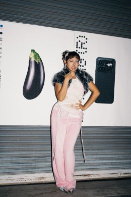 Nothing Thailand ฟอร์มแรง ยอดขาย Phone (4a) Pro เติบโต 8.5 เท่า! ถึงเวลาเตรียมหอบสินสอดสู่ขอ 'MILLI' เป็น Brand Ambassador ลุ้นตัวเกร็งใกล้ได้เห็นโมเมนต์แห่ขันหมาก