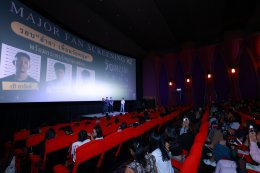 เป้-ท็อป-ต้น ส่งท้าย "วัยหนุ่ม 2544" รอบ FAN SCREENING "อำลา เพื่อนวัยหนุ่ม"