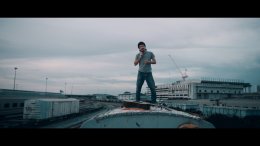 'แหลม สมพล รุ่งพาณิชย์' ถ่ายทอดจิตวิญญาณของ "มือปืน" ผ่านบทเพลงจริงจากใจ ใน "สุนัขของนาย" และ "หนีคดี" เพลงประกอบภาพยนตร์สุดเข้มข้น "มือปืน"