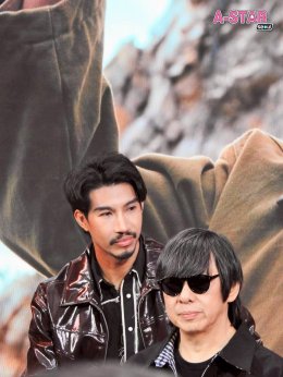 อั๊ยยะลังก๊ะ! Netflix ยกรถไฟเมืองคอนมาไว้กลางเมืองกรุง ชวนตีตั๋วเที่ยวแรกสู่อภิมหาภาพยนตร์ครบรส "เขาชุมทอง คะนองชุมโจร" พร้อมระเบิดภูเขาเผากระท่อม 21 สิงหาคมนี้ที่ Netflix เท่านั้น!