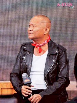 อั๊ยยะลังก๊ะ! Netflix ยกรถไฟเมืองคอนมาไว้กลางเมืองกรุง ชวนตีตั๋วเที่ยวแรกสู่อภิมหาภาพยนตร์ครบรส "เขาชุมทอง คะนองชุมโจร" พร้อมระเบิดภูเขาเผากระท่อม 21 สิงหาคมนี้ที่ Netflix เท่านั้น!