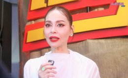 อั๊ยยะลังก๊ะ! Netflix ยกรถไฟเมืองคอนมาไว้กลางเมืองกรุง ชวนตีตั๋วเที่ยวแรกสู่อภิมหาภาพยนตร์ครบรส "เขาชุมทอง คะนองชุมโจร" พร้อมระเบิดภูเขาเผากระท่อม 21 สิงหาคมนี้ที่ Netflix เท่านั้น!