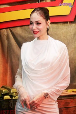 อั๊ยยะลังก๊ะ! Netflix ยกรถไฟเมืองคอนมาไว้กลางเมืองกรุง ชวนตีตั๋วเที่ยวแรกสู่อภิมหาภาพยนตร์ครบรส "เขาชุมทอง คะนองชุมโจร" พร้อมระเบิดภูเขาเผากระท่อม 21 สิงหาคมนี้ที่ Netflix เท่านั้น!