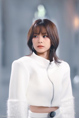 6 สาว DaruNi (ดารุนี่) ปลดล็อคความกดดัน ซิงเกิ้ลใหม่ "LET ME BE YOUR BOY" โดนใจแฟนเพลง