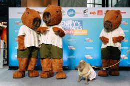 เดทแรกเล่นใหญ่! 'ณเดชน์-มินนี่' ชวนขึ้นบอลลูน! GDH ผนึกกำลัง Sony Pictures International Productions จัดงานแถลงข่าวหนัง "HENRY's First Dates จีบซ้ำซ้ำ เฮนรี่จำไม่ได้" (17 กันยายน ในโรงภาพยนตร์)