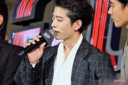 'ใบเฟิร์น-ต่อ-ปอร์เช่' นำทีมเดินพรมแดงเปิดตัวภาพยนตร์แอ็กชั่นไทยรสชาติใหม่จาก Netflix พร้อมถ่ายทอดเรื่องราวความรัก-ความเสียสละ ใน "เลือดรัก นักฆ่า" รับชมได้แล้ววันนี้ ที่ Netflix เท่านั้น! 