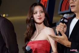'ใบเฟิร์น-ต่อ-ปอร์เช่' นำทีมเดินพรมแดงเปิดตัวภาพยนตร์แอ็กชั่นไทยรสชาติใหม่จาก Netflix พร้อมถ่ายทอดเรื่องราวความรัก-ความเสียสละ ใน "เลือดรัก นักฆ่า" รับชมได้แล้ววันนี้ ที่ Netflix เท่านั้น! 