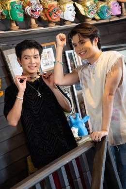 "ก้อง-ปิยะ" รับอาสาเป็นไกด์ชวนพี่น้องดูโอ้ "Turbo4Wds (เทอร์โบ  โฟร์วีล)" ตะลุย กิน ชอป เที่ยว ในรายการ  "ตามก้องไปเจอนี่ (Journey)"  