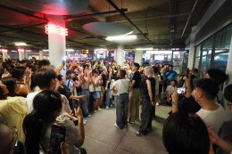 ปิดสยามร้องเพลง! ศิลปินจิตอาสาร่วมเปิดหมวกระดมทุนช่วยเหลือผู้ประสบภัยภาคเหนือ