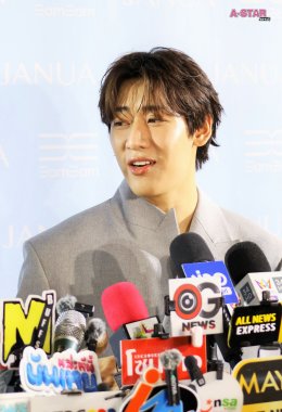 หอมทะลุขวด หล่อทะลุใจ 'แบมแบม' นั่งแท่นพรีเซนเตอร์น้ำหอม ถ่ายทอดเสน่ห์และตัวตนผ่าน SCENTS OF SOUL COLLECTION