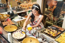 โมเมนต์ประวัติศาสตร์! ตอกย้ำสงกรานต์ไทยขึ้นแท่นเทศกาลโลก เซ็นทรัลเวิลด์ต้อนรับ Miss World 'โอปอล สุชาตา' ร่วมเล่นน้ำสงกรานต์กับคนไทย-นักท่องเที่ยวนับแสน 