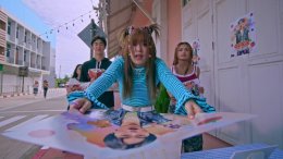 'JAAR proudpetch' ปล่อย Debut Single สุดคิ้วท์ โดนใจแฟนคลับ "ไม่เป็นแฟน (Forever Stan)" คว้า 'มีน พีรวิชญ์' นั่งแท่นผกก. พร้อมได้ 'หมอกร PROXIE' รับบทพระเอกเอ็มวี