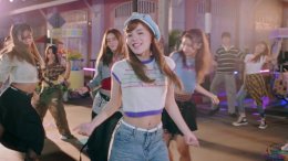 'JAAR proudpetch' ปล่อย Debut Single สุดคิ้วท์ โดนใจแฟนคลับ "ไม่เป็นแฟน (Forever Stan)" คว้า 'มีน พีรวิชญ์' นั่งแท่นผกก. พร้อมได้ 'หมอกร PROXIE' รับบทพระเอกเอ็มวี