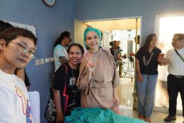 'ตูมตาม' กับข่าวช็อกวงการ!! จากคุณหมอในห้องผ่าตัด สู่นักโทษในห้องขัง เกิดอุบัติเหตุทางการแพทย์อะไรที่ทำให้เขาต้องติดคุก?