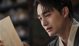 'เตชินท์' คัมแบ็คในรอบ  13 ปี ส่งซิงเกิลใหม่ "มีอะไรต้องรู้ไหม?" ดึงภรรยาสาว 'หลิน ชยุติ' สวมบทนางเอก MV  