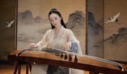 'เตชินท์' คัมแบ็คในรอบ  13 ปี ส่งซิงเกิลใหม่ "มีอะไรต้องรู้ไหม?" ดึงภรรยาสาว 'หลิน ชยุติ' สวมบทนางเอก MV  