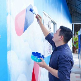 บริษัทในเครือ เอส ไมล์ กรุ๊ป จัดกิจกรรมวาดภาพระบายสี สร้างสรรค์ผลงานศิลปะบนกำแพงโรงอาหาร