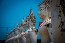 วิหารลานธรรมพระพุทธเจ้า 28 พระองค์