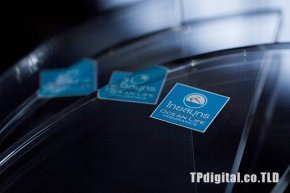 สกรีนโลโก้อะคริลิค รับสกรีนโลโก้ลงบนโล่อะคริลิใส ทรงคริสตัล ลาย ไทยสมุทร