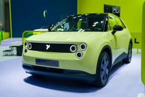 นีโอ เปิดตัวรถยนต์ไฟฟ้า Firefly วิ่งได้ไกล 400 กม. ราคาเริ่มต้น 799,000 บาท 