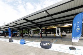 กฟผ. X ชาร์จพลัส เปิดให้บริการชาร์จ EV สถานีเครือข่าย EleXA NETWORK  ที่โครงการ ICONIC 56 สายไหม