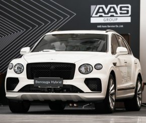 Bentayga Hybrid แต่งสปอร์ต จัดโรดโชว์ ณ ศูนย์การค้าเอ็มโพเรียม