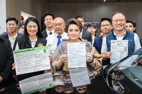 เอาจริง! “ศุภมาส” ลุยตรวจโชว์รูมรถ EV กำชับติดฉลากแสดงรถยนต์ไฟฟ้า