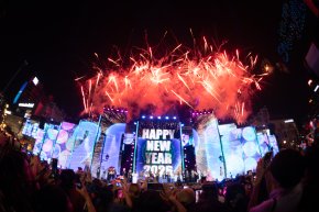 Times Square of Asia! เซ็นทรัลเวิลด์ ต้นแบบเคานต์ดาวน์ระดับโลกของไทย ยิ่งใหญ่ใจกลางเมือง 