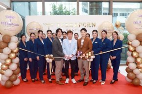 ดารา นักแสดง แห่ร่วมแสดงความยินดีในงานทำบุญเปิด โรงพยาบาลธีรพร
