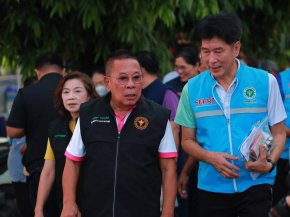 "อนุชา" พาบุก "ตลาดนัดวัดกลางบางแก้ว" ดันแคมเปญ SAN สะอาด ปลอดภัย ได้มาตรฐาน สกัดโรค NCD