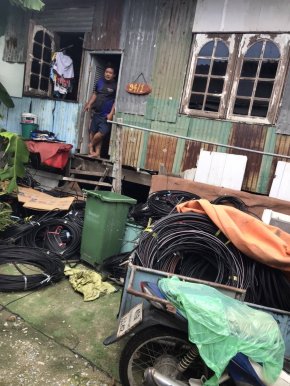 ตรวจสอบด่วนลักลอบเผาสายไฟหลวง งัดตู้คอนเทนเนอร์ "นำ สายไฟฟ้า มาเผาเอาทองแดงขาย" 