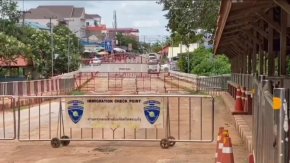 กกล.บูรพาตรึงเข้มชายแดน ลวดหนามปิดตายช่องทางธรรมชาติ หลังปิดด่าน คนไทยยังลักลอบข้ามกลับจากฝั่งกัมพูชา