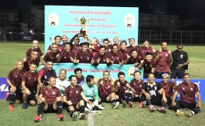   ฟุตบอลมหากุศล"ช้างศึกไม่ทิ้งกัน Super Match 2025" ครั้งที่ 2 ประจำปี 2568 ชิงถ้วยพระราชทานพระบาทสมเด็จพระเจ้าอยู่หัว รอบชิงชนะเลิศ ซึงทีมวีไอพี สโมสรตำรวจ คว้าแชมป์ไปครอง 