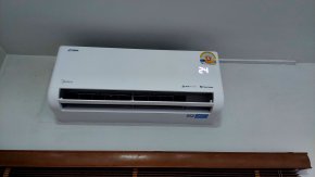 ขอบคุณลูกค้า JIANBO INTERNATIONAL / MIDEA Celest Inverter R-32