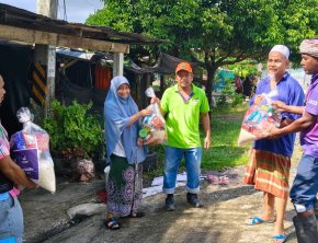 กลุ่ม STA มอบถุงยังชีพ สมทบทุนศูนย์พักพิง พร้อมตั้งศูนย์ดูแลพนักงาน ให้กับผู้ประสบอุทกภัยภาคใต้