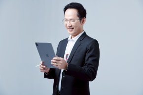 ADVICE เตรียมรุกตลาดสมาร์ทโฟน ระบบ Android มากขึ้น ในครึ่งปีหลัง หลัง Apple อยู่ตัว