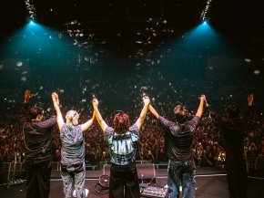 Only Monday หัวจ่ายเพลงเศร้าจัดเต็มระบบ! คอนเสิร์ตใหญ่ครั้งแรก "WE ARE ONLY MONDAY" อัดแน่นทุกอารมณ์ให้แฟนเพลงฟินกว่า 4 ชั่วโมง 2 วันรวด