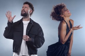 Calum Scott ปลุกตำนานเพลงดังของ Whitney Houston นำมาทำใหม่พร้อมเสียงออริจินัล ในเพลง I Wanna Dance With Somebody (Who Loves Me) ก่อนปล่อยอัลบั้มใหม่ 10 ต.ค. นี้ 
