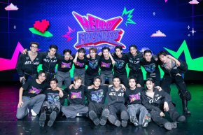 'เลยดูดี' จัด "HELLO FRI3NDSSS" เสิร์ฟแฟนไทย สุดปัง รวมพลัง PROXIE - ATLAS - PERSES จัดเซอร์ไพรส์ให้ว้าวกว่าเดิม! ปิดโปรเจกต์ HELLO BOYSSS อย่างสวยงาม