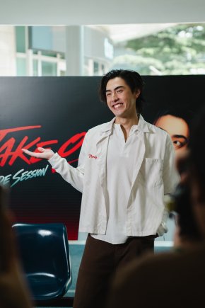 JAOKHUN เปิดตัว EP แรกในชีวิต "TAKE OFF" ชวนแฟนเพลงร่วมออกเดินทางใน "JAOKHUN TAKE OFF RIDE SESSION" บนรถบัสสุดเอ็กซ์คลูซีฟ
