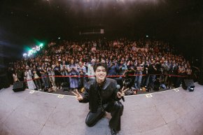 'SAMUI' เปิดเกาะต้อนรับแฟน ชวนฟังอัลบั้มเดี่ยวแรก! ใน "MAHASAMUTH ALBUM STAGE" พร้อมเซอร์ไพรส์เกสต์สุดพิเศษ 'DAOU  Soundtiss'