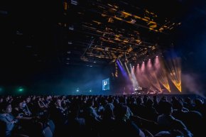 เปียโนสะกดหัวใจ! 'อีรูม่า' พาแฟนชาวไทยร่วม Memories Trip ดื่มด่ำไปกับค่ำคืนแห่งความทรงจำที่ตราตรึงใจ ใน "Yiruma Live in Bangkok 2025"