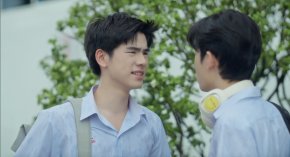 หวานได้แป๊บเดียวก็งานเข้า! ลีร์อิต (ยูจีน อัยภณ) งอนหนัก หลังรู้ความลับ พัตเตอร์ (ยูจีน ญาณวัฒน์) เคยชอบ อินดี้ (ฮีโร่ อาชวิน) แก๊ง "อยู่ไปเดี๋ยวก็ชิน" รวมพลังเป็นกาวใจใน "CLASS CRUSH CRISIS เพื่อนสนิทระวังคิดไม่ซื่อ" Ep.6