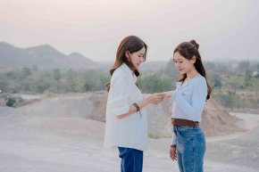ถึงเวลาเซย์เยส! 'น้ำหนึ่ง' ขอ 'เนย' แต่งงาน ปิดฉาก "โซ่รักอัคนี" หวานละมุน แฮปปี้เอนดิ้ง