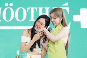 "หลิง-ออม" ขึ้นแท่น New Face of Smooth E ชวนดูแลผิวหน้าสวยสุขภาพดี แบบ "อ่อนโยนมีประสิทธิภาพเห็นผล"